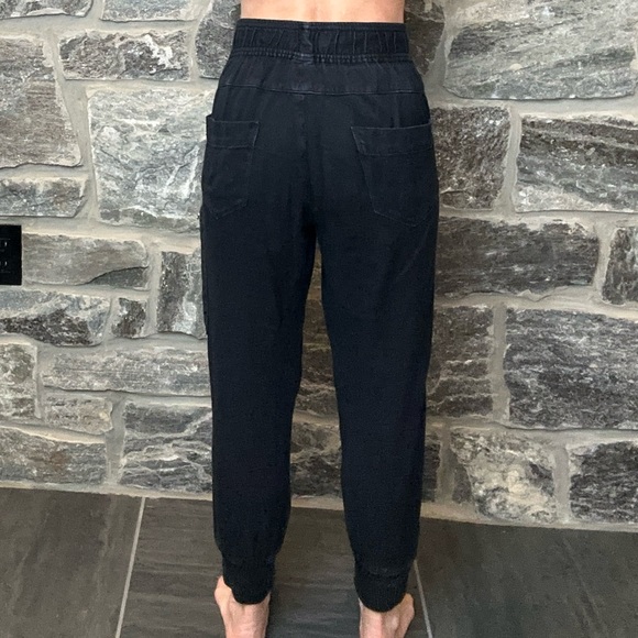 Helmut Lang Navy Jogger with Elastic Waist, Pockets size Medium - Picture 4 of 11